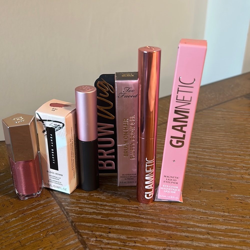 Bundle of 3 pcs Gliss bomb( Fenty Beauty);Fluffy brow gel, Glametic eye liner)